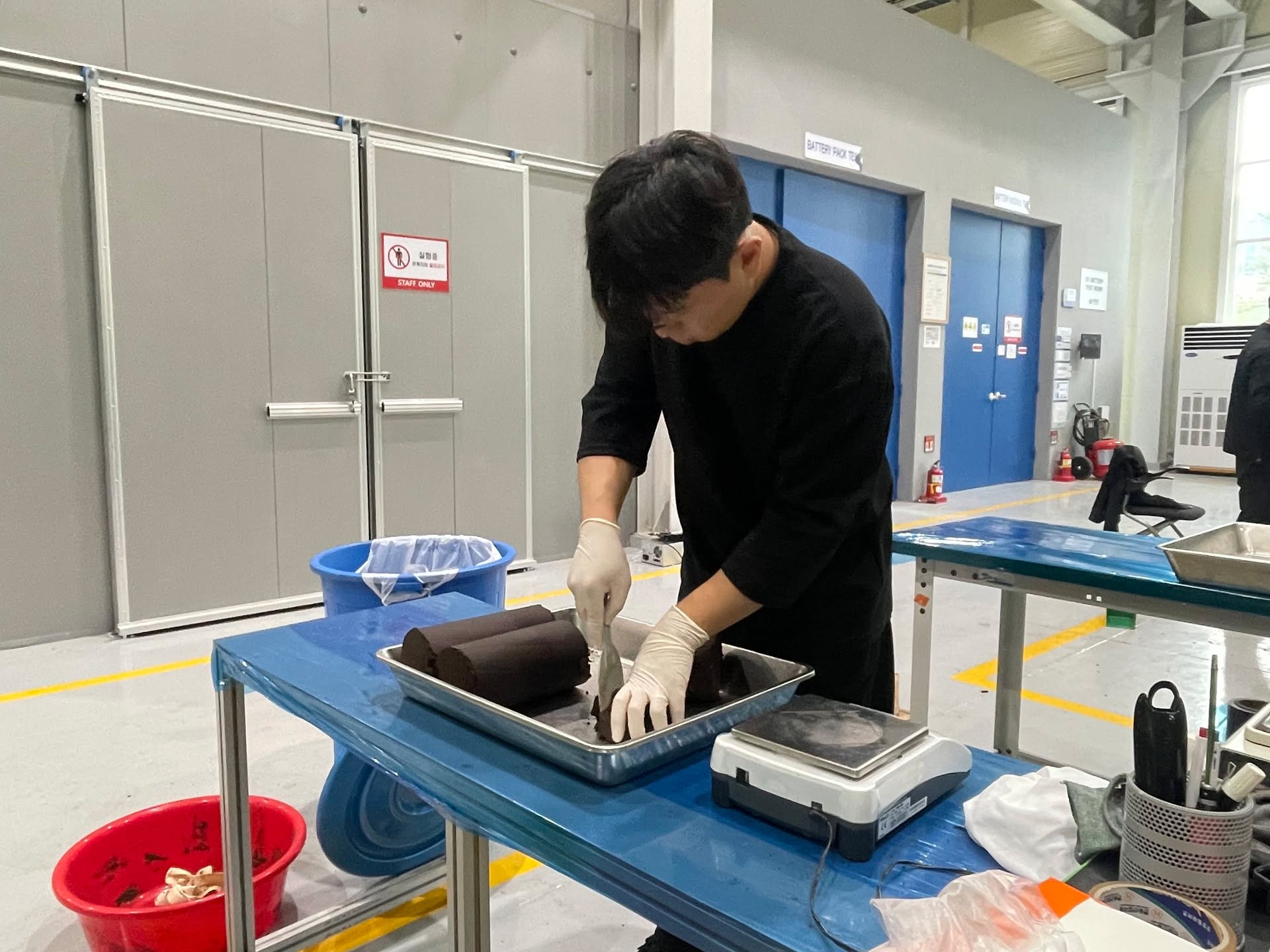 탄소중립 실천을 위한 ESG친환경 커피박 화분 제작(2024. 10. 21.)

#제주한의약연구원 #탄소중립 #esg친환경 #커피박화분