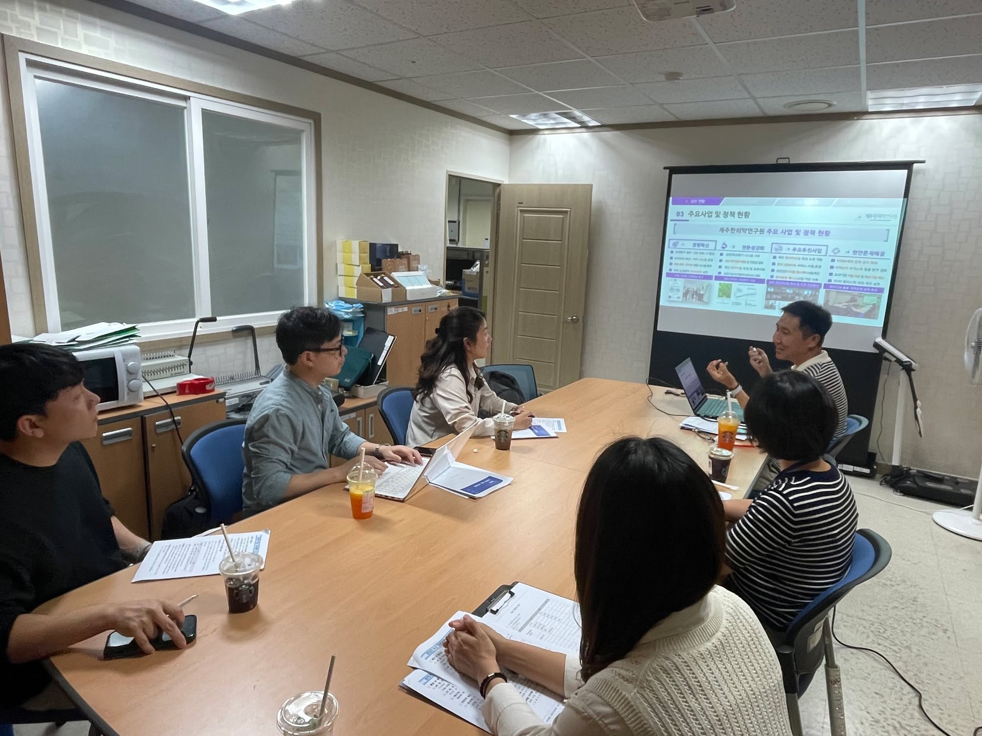 한의약 육성 지역계획 수립 관련 업무회의(한국한의약진흥원)(2024. 9. 26.)

#제주한의약연구원 #한의약육성 #한국한의약진흥원