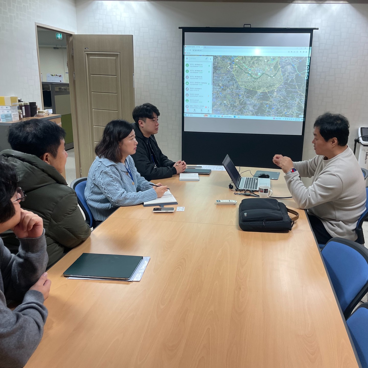 해녀 스마트 헬스케어 서버 관리 및 효율적인 데이터 수집을 위한 전문가 자문회의(2024. 2. 5.)

#제주한의약연구원 #제주해녀 #스마트워치