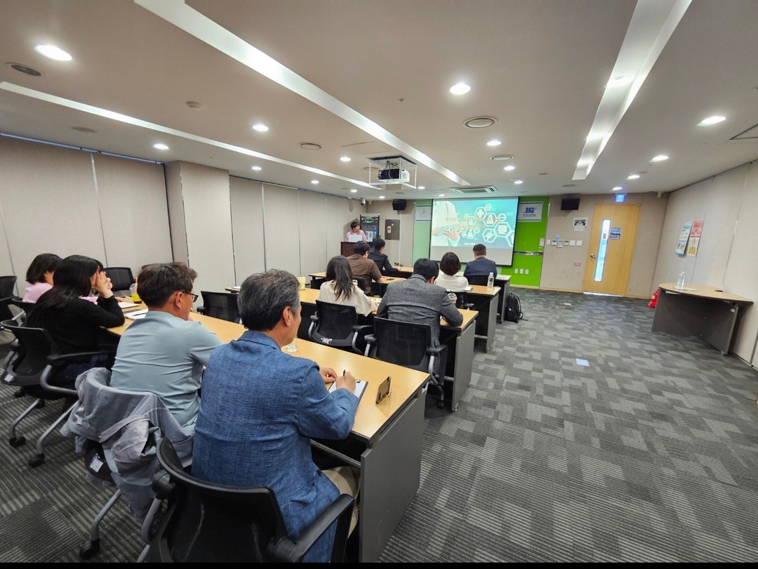 최근 연구동향 관련 세미나 및 토론회 (2023. 5. 17.)

#제주한의약연구원 #세미나