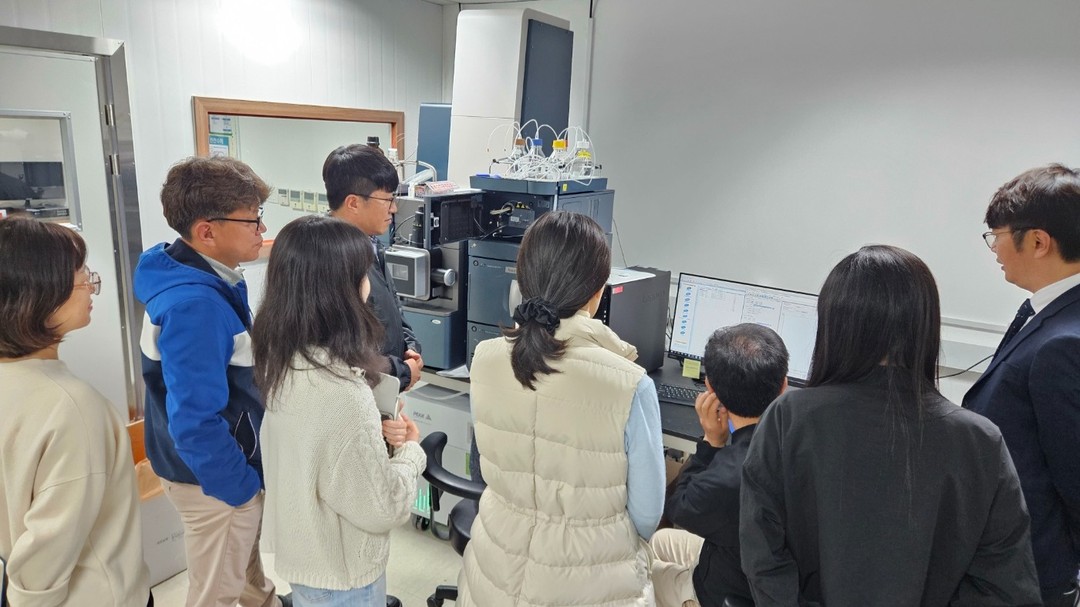 연구장비(고분해능질량분석기) 교육 (2023. 4. 5.)

#제주한의약연구원